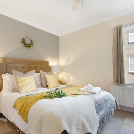 Stylish Cottage - Parking - Garden - Sleeps 6 Cambridge  Eksteriør bilde